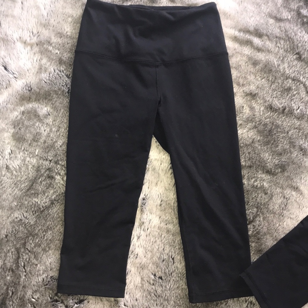 Victoria’s Secret VSX black knockout crop XS